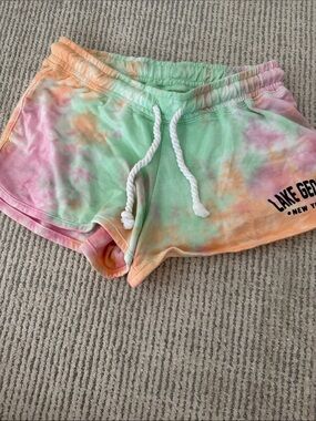 Girls Lake George soft shorts size small